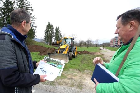 GRADBIŠČE ZA MONTAŽNI KOLOPARK 06 FOTO LJUBO VUKELIČ